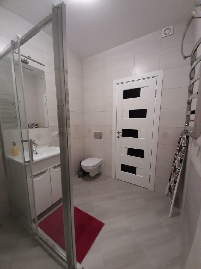 Apartment In Serbska リヴィウ エクステリア 写真