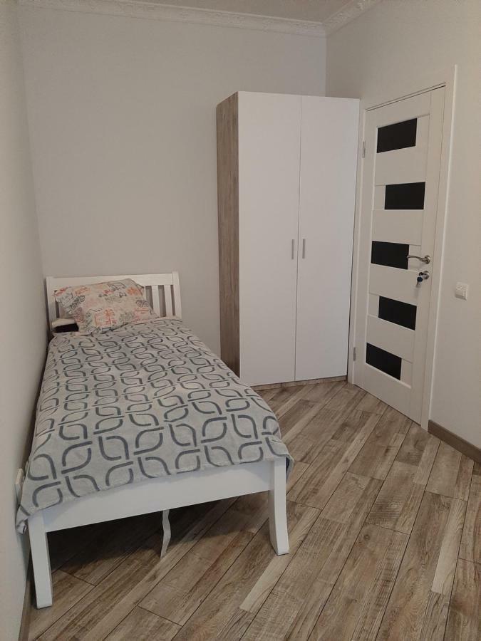 Apartment In Serbska リヴィウ エクステリア 写真