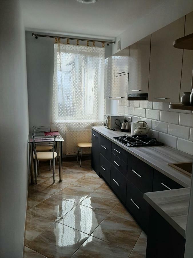 Apartment In Serbska リヴィウ エクステリア 写真
