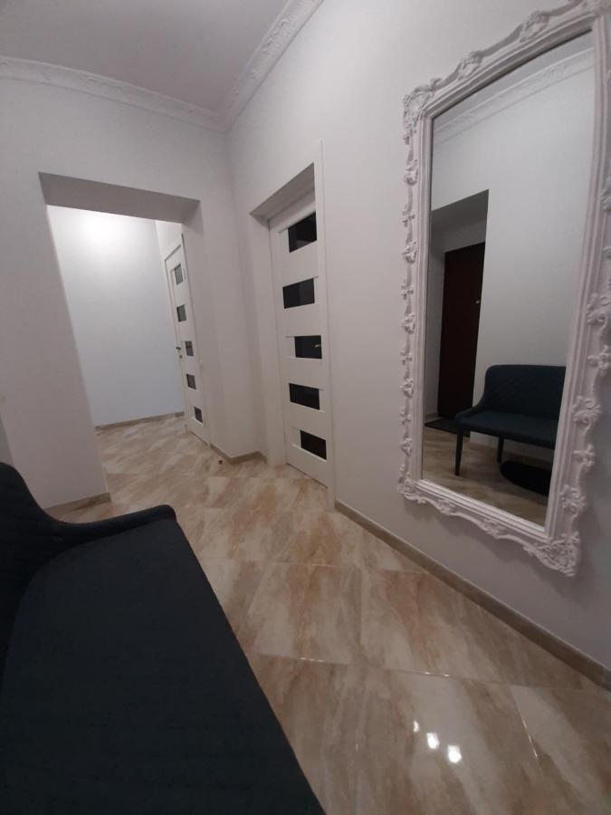 Apartment In Serbska リヴィウ エクステリア 写真